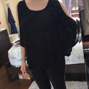 Forever 21 black open shoulder shirt